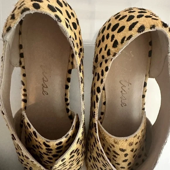 Matisse Mon Amie Calf Hair Slip On Oxfords - Picture 4 of 7